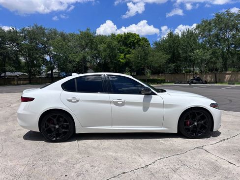 Used 2020 Alfa Romeo Giulia w/ Nero Edizione RWD image 4