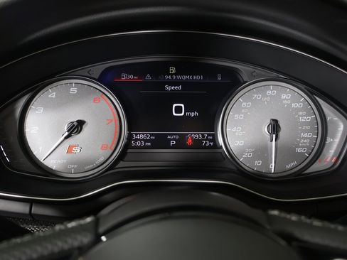 Used 2022 Audi S5 Premium image 44