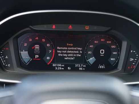 Used 2020 Audi Q3 2.0T Premium AWD/4WD image 25