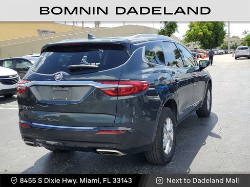 Used 2020 Buick Enclave Essence image 4