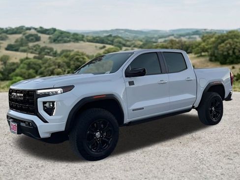Certified 2023 GMC Canyon Elevation w/ Convenience Package AWD/4WD image 3