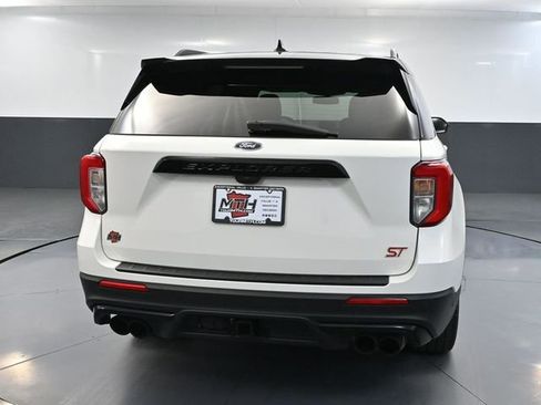 Used 2022 Ford Explorer ST w/ ST Street Pack image 7