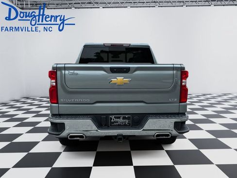 Used 2025 Chevrolet Silverado 1500 LTZ w/ LTZ Premium Package AWD/4WD image 4