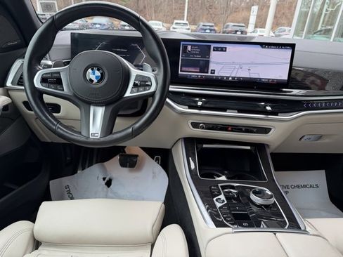 Certified 2024 BMW X5 xDrive40i w/ Executive Package image 12
