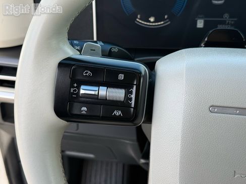 Used 2024 Hyundai Santa Fe SEL image 16