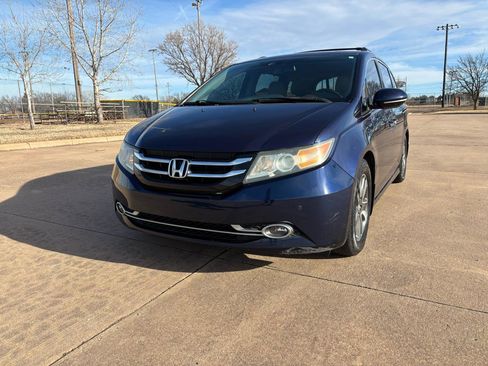 Used 2014 Honda Odyssey Touring image 5