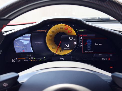 Used 2025 Ferrari 296 GTS RWD image 17