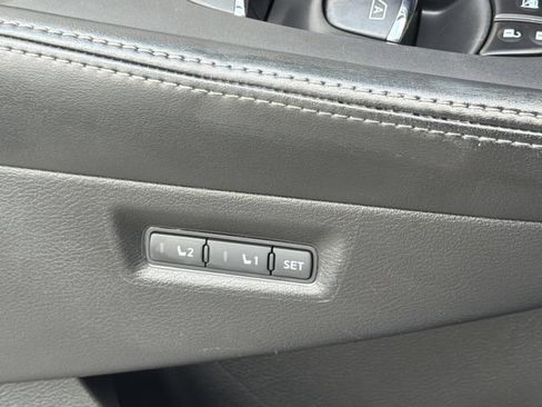 Used 2016 Nissan Murano Platinum w/ Platinum Technology Package FWD image 33