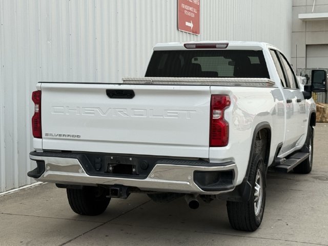Used 2025 Chevrolet Silverado 2500 W/T w/ WT/CX Safety Package AWD/4WD image 4