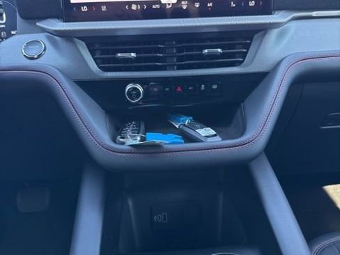 New 2026 Ford Explorer ST-Line RWD image 36