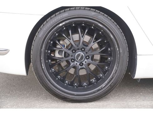 Used 2015 Kia K900 Luxury image 7