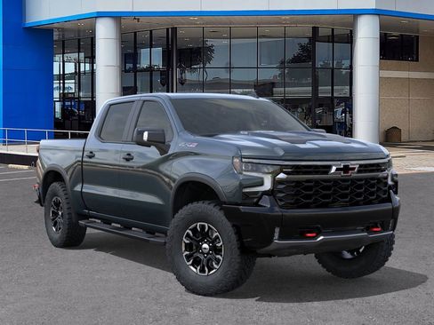 New 2026 Chevrolet Silverado 1500 ZR2 image 7