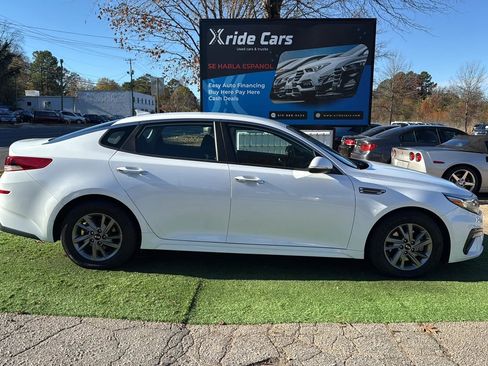 Used 2019 Kia Optima LX image 8