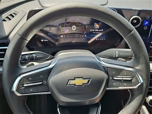 New 2026 Chevrolet Traverse LT w/ Driver Confidence Package image 18