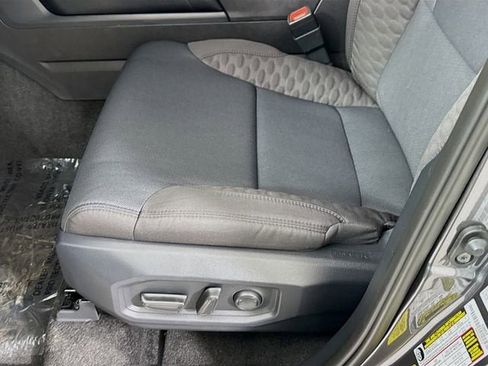 New 2026 Toyota Tundra SR5 AWD/4WD image 18