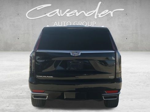 Certified 2022 Cadillac Escalade ESV Premium Luxury image 6