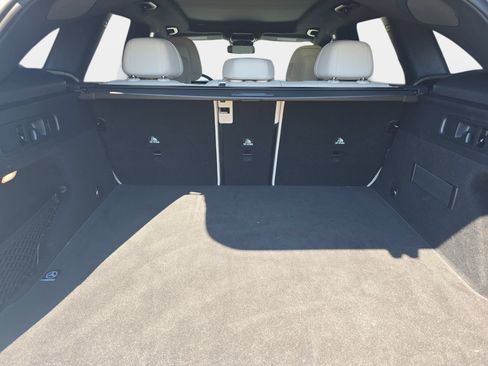 Certified 2026 Mercedes-Benz GLC 300 4MATIC image 12