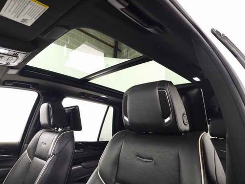 Used 2021 Cadillac Escalade Sport w/ Driver Assist Tech Package image 21