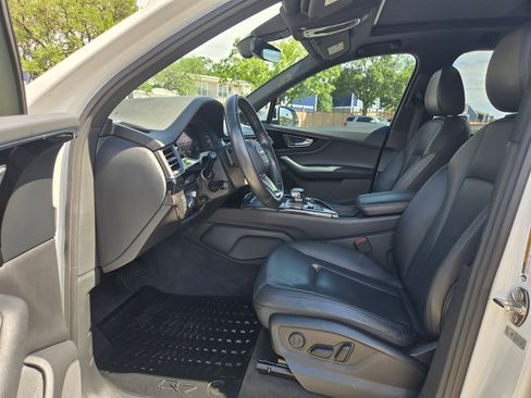 Used 2018 Audi Q7 3.0T Prestige w/ Prestige Package AWD/4WD image 7