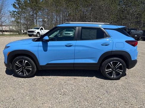 Used 2024 Chevrolet TrailBlazer LT AWD/4WD image 8