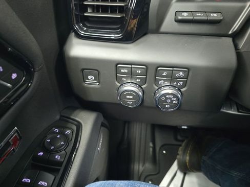 New 2026 GMC Sierra 1500 AT4 w/ Technology Package image 20