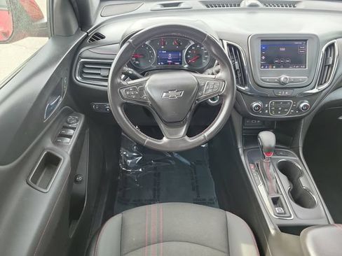 Used 2022 Chevrolet Equinox RS w/ LPO, Floor Liner Package FWD image 11