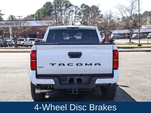 Used 2024 Toyota Tacoma TRD Sport RWD image 6
