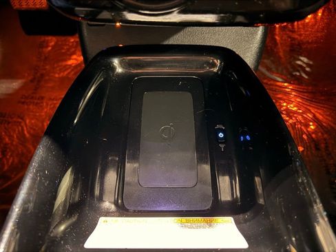 Used 2017 Toyota Prius Four w/ Premium Convenience Package image 29