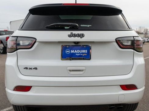 Used 2022 Jeep Compass High Altitude AWD/4WD image 7