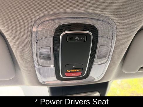 Used 2023 Hyundai Elantra SEL w/ Convenience Package FWD image 26