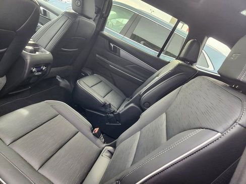 New 2026 Buick Enclave Sport Touring w/ Power Package AWD/4WD image 6