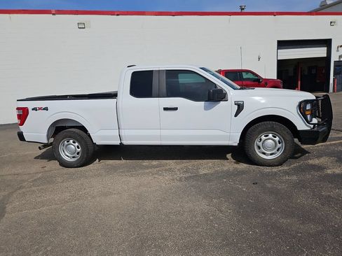 Used 2023 Ford F150 XL AWD/4WD image 12