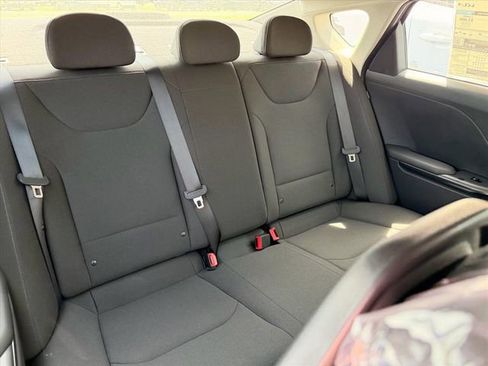 New 2026 Kia K4 FWD image 20