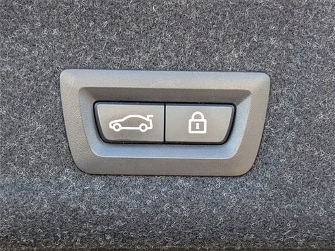 Used 2020 BMW M340i xDrive image 13