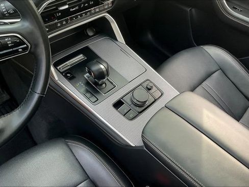 Used 2024 MAZDA CX-90 Plug-In Hybrid w/ Preferred image 17