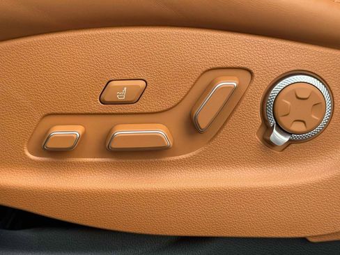 New 2026 Genesis GV80 3.5T Prestige image 16