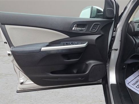 Used 2016 Honda CR-V Touring image 29