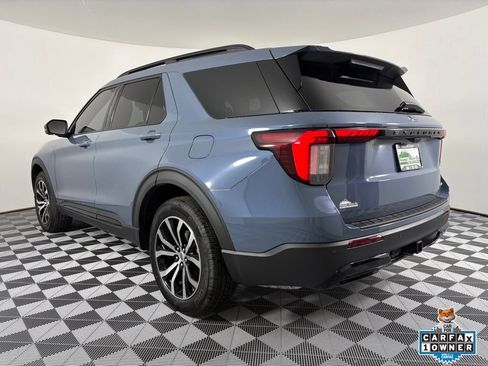 Certified 2025 Ford Explorer ST-Line AWD/4WD image 12