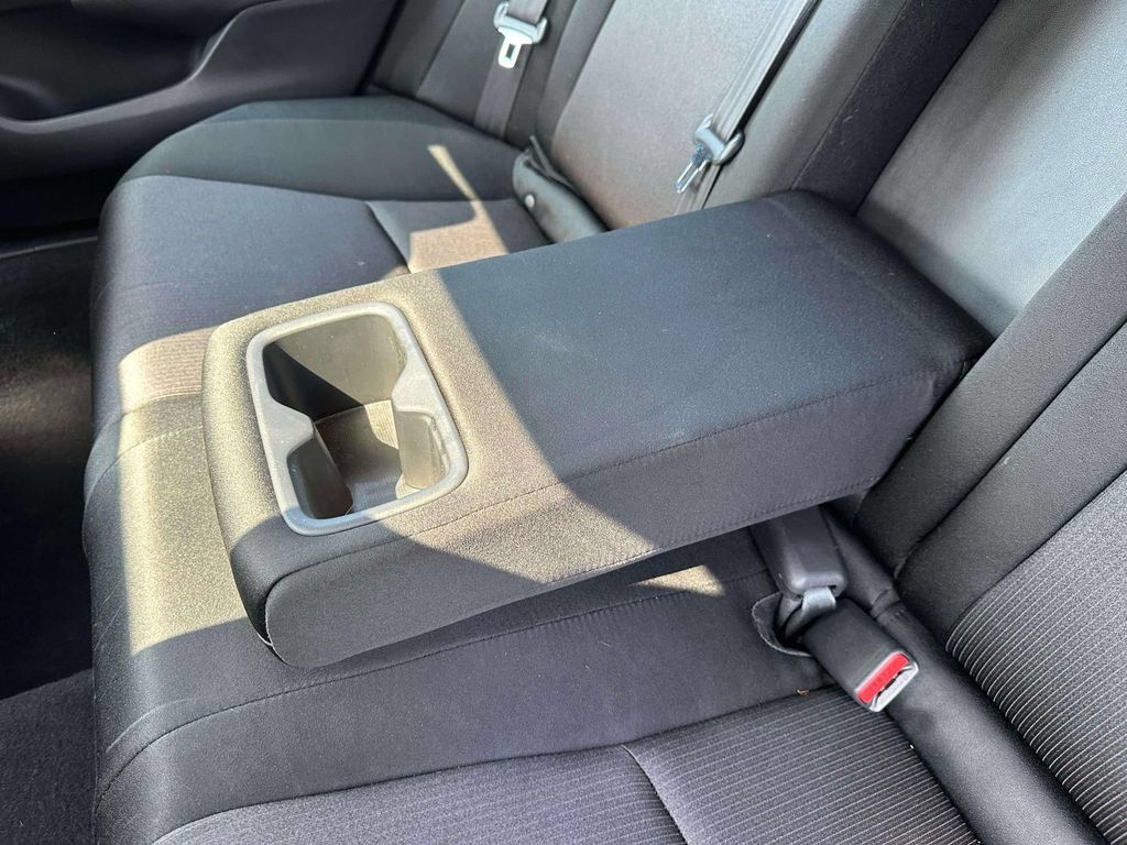Certified 2019 Honda Accord EX image 10