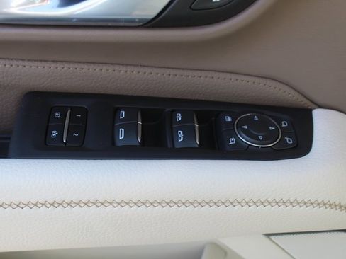 Used 2024 GMC Yukon Denali image 46