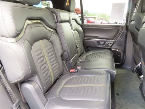 Used 2023 Rivian R1S Adventure AWD/4WD image 34