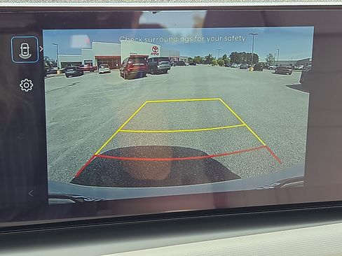 Used 2025 Hyundai Tucson SE FWD image 18