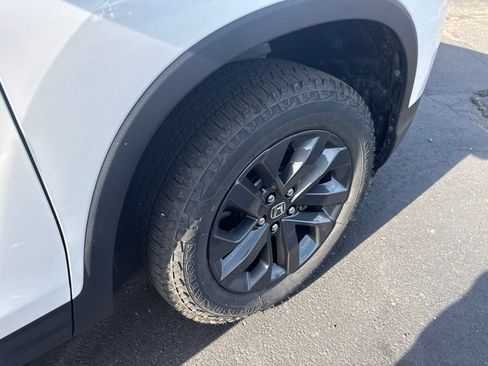 Used 2025 Honda Ridgeline Sport image 32