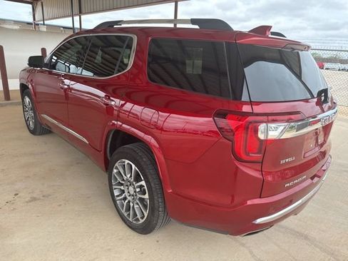 Used 2023 GMC Acadia Denali w/ Denali Technology Package AWD/4WD image 6
