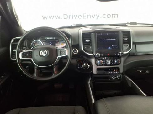 Used 2022 RAM 1500 Big Horn AWD/4WD image 14