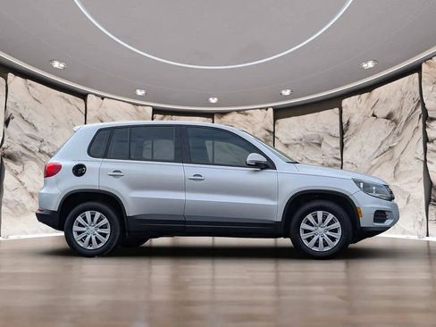 Used 2012 Volkswagen Tiguan S FWD image 15