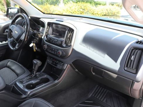 Used 2016 Chevrolet Colorado Z71 AWD/4WD image 40