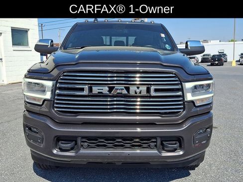 Used 2022 RAM 2500 Laramie AWD/4WD image 2