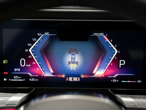 Used 2023 BMW 760i xDrive image 12