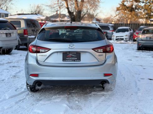 Used 2017 MAZDA MAZDA3 Sport image 16